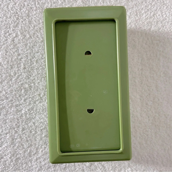 Vintage Orchid Paper Products Avocado Green Double Sided Napkin Dispenser - Picture 9 of 13